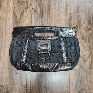 LineaR magnetic clutch purse